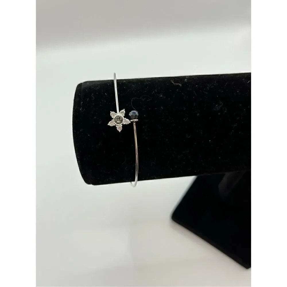 Ice Blossom Bracelet made with Swarovski Crystal New in Bag